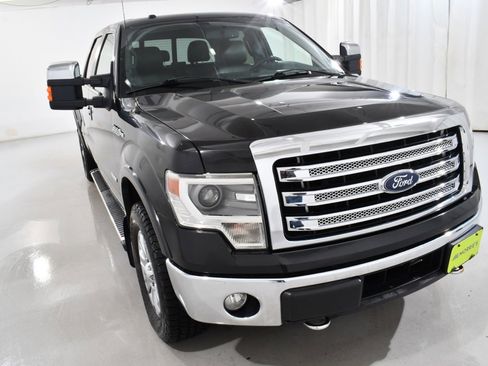 Used 2014 Ford F150 Lariat w/ Equipment Group 502A Luxury image 4