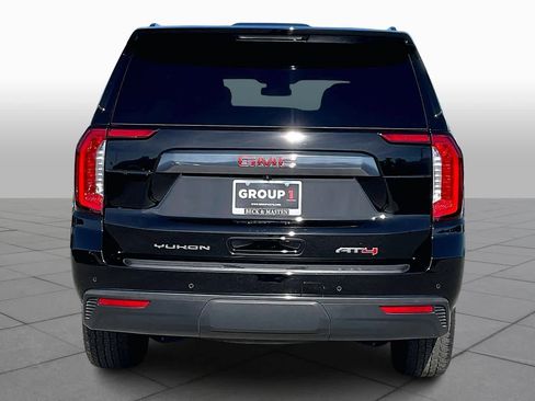 Used 2023 GMC Yukon XL AT4 w/ AT4 Premium Plus Package image 4