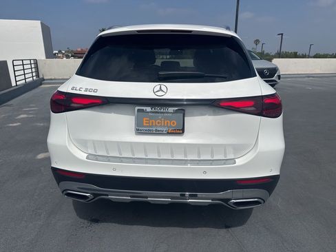 Used 2026 Mercedes-Benz GLC 300 image 6