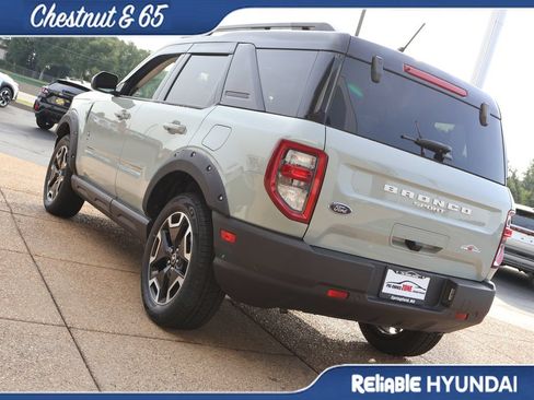 Used 2024 Ford Bronco Sport Outer Banks w/ Tech Package AWD/4WD image 4