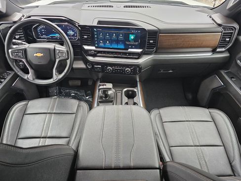 Certified 2024 Chevrolet Silverado 1500 High Country w/ Technology Package AWD/4WD image 21
