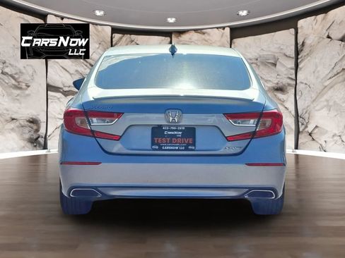 Used 2019 Honda Accord Sport image 5