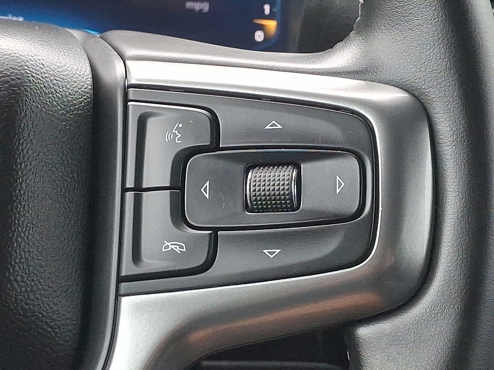 Used 2025 Chevrolet Silverado 2500 LT w/ Convenience Package AWD/4WD image 21