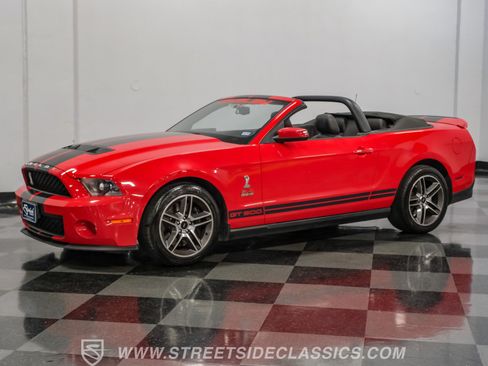 Used 2010 Ford Mustang Shelby GT500 RWD image 6