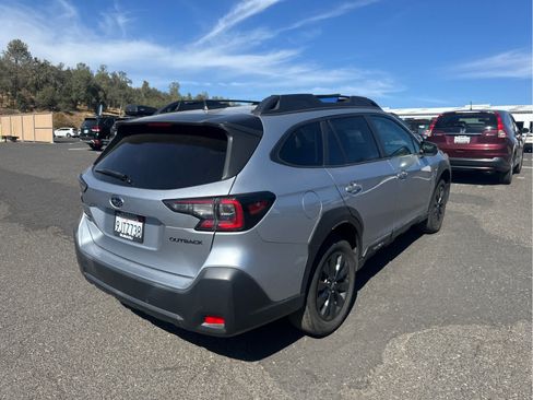 Used 2024 Subaru Outback Onyx Edition AWD/4WD image 5