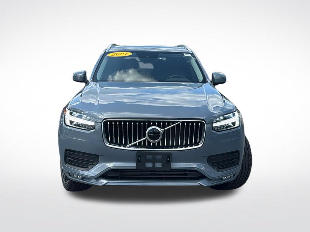 Used 2021 Volvo XC90 T6 Momentum w/ Climate Package AWD/4WD image 2