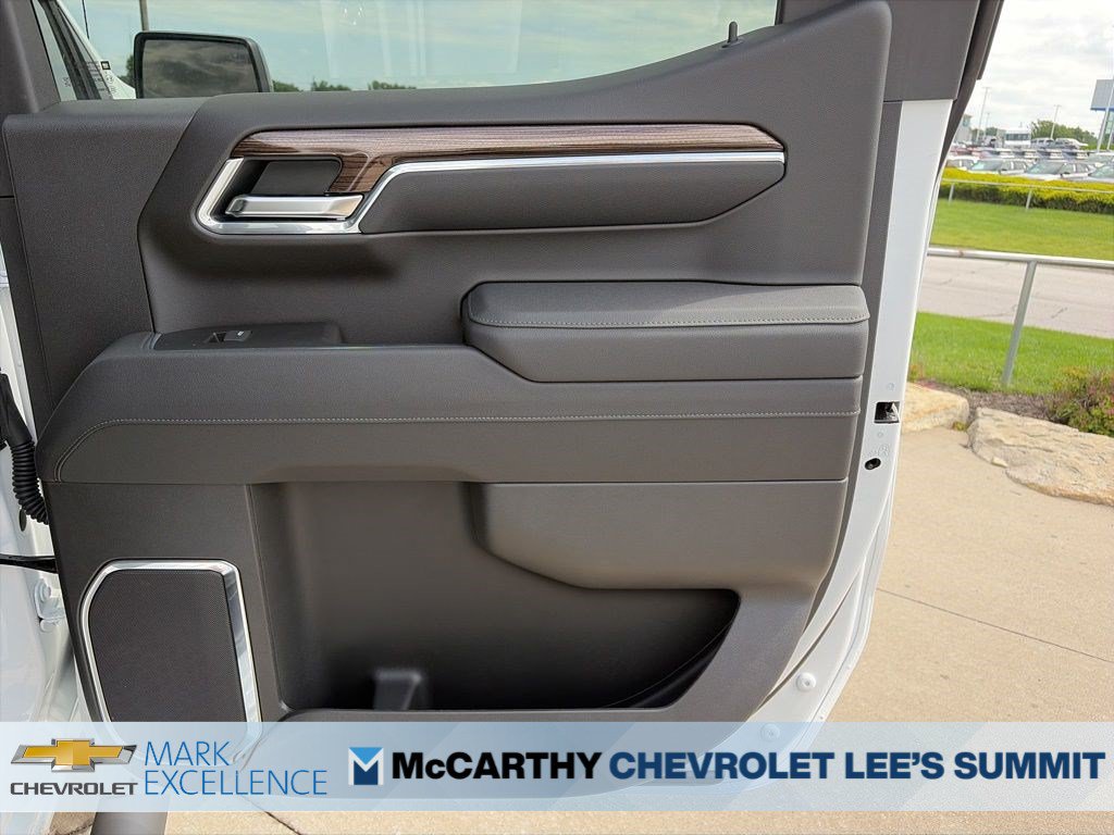 New 2026 Chevrolet Silverado 1500 RST w/ Z71 Off-Road Package AWD/4WD image 39