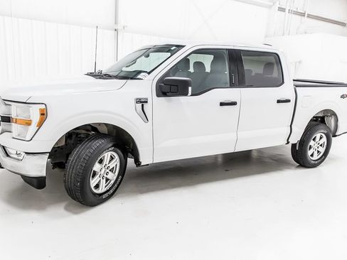 Used 2021 Ford F150 XLT w/ Equipment Group 301A Mid AWD/4WD image 3