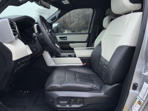 Used 2024 Toyota Sequoia Capstone AWD/4WD image 15