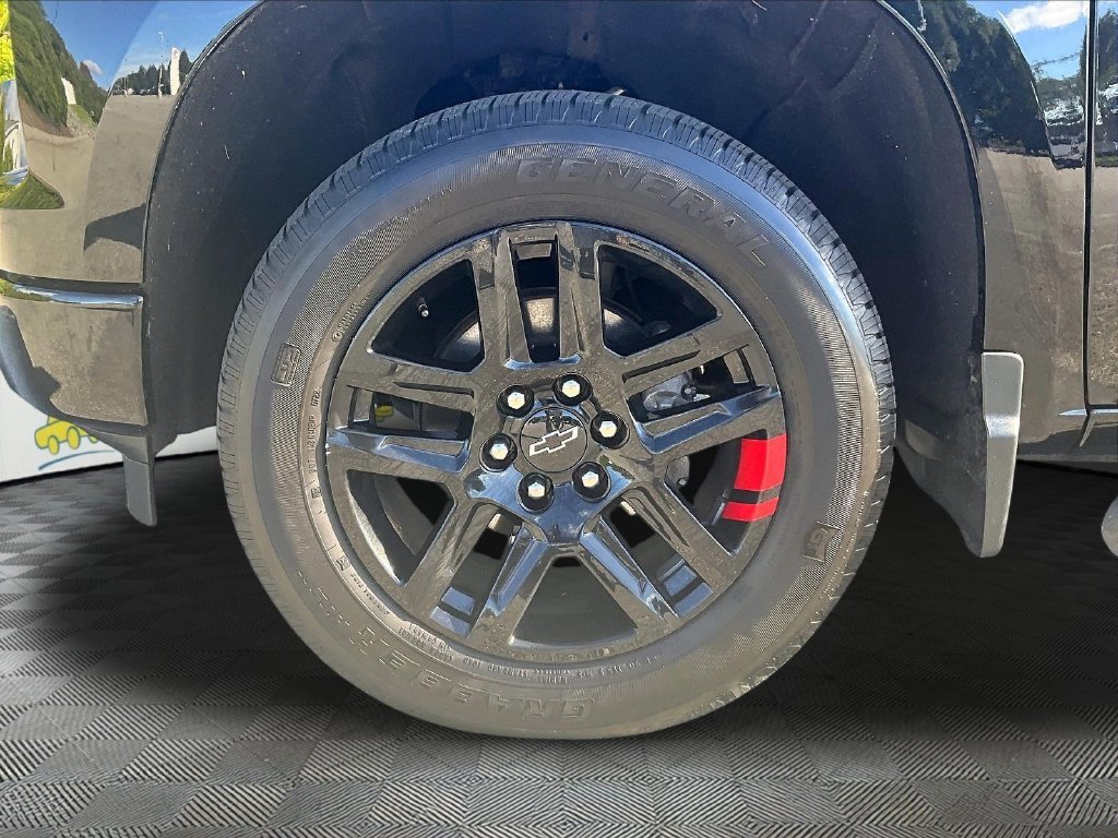 Used 2022 Chevrolet Silverado 1500 RST w/ Redline Edition AWD/4WD image 7