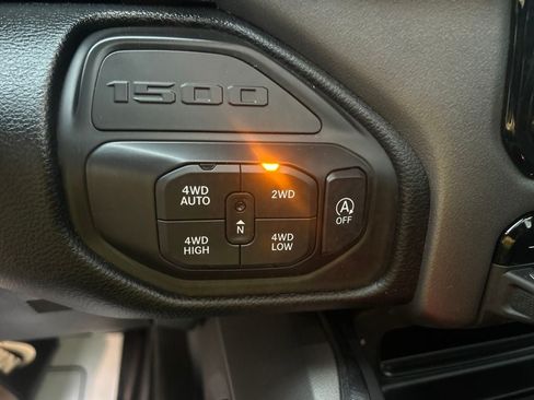 Used 2022 RAM 1500 Laramie AWD/4WD image 20