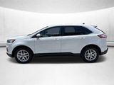 Used 2024 Ford Edge SEL image 5