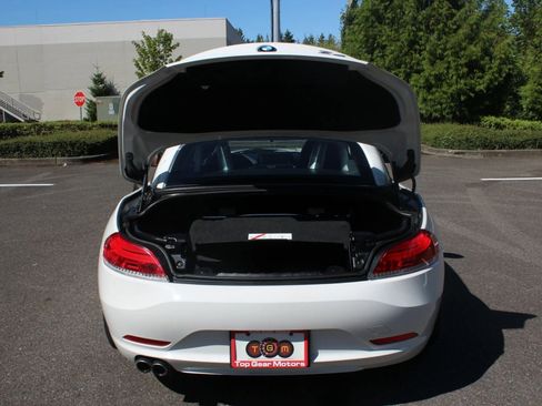 Used 2011 BMW Z4 sDrive30i image 43