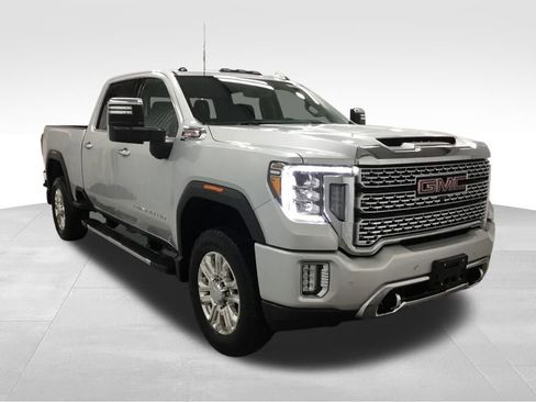 Used 2022 GMC Sierra 2500 Denali image 3