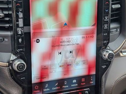 New 2026 RAM 2500 Limited AWD/4WD image 19