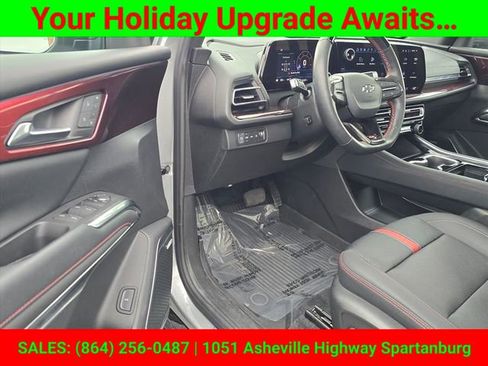 Certified 2024 Chevrolet Traverse RS w/ LPO, Floor Liner Package image 12