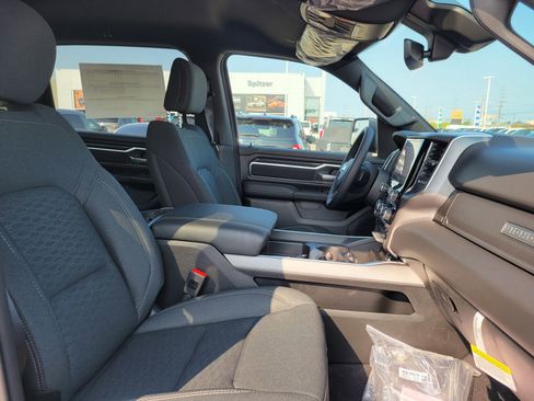 New 2025 RAM 1500 Big Horn image 18