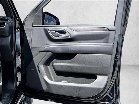 Used 2023 Chevrolet Tahoe LT RWD image 19