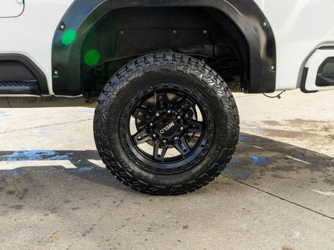 Used 2021 GMC Sierra 3500 Denali w/ Denali Ultimate Package image 34