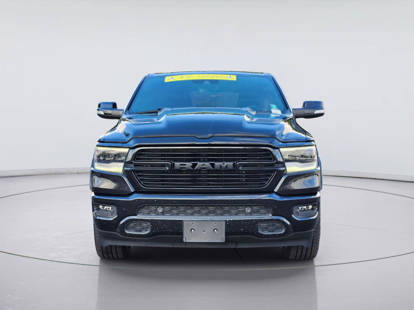 Used 2022 RAM 1500 Laramie AWD/4WD image 2