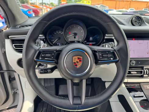 Used 2022 Porsche Macan S w/ Premium Package Plus AWD/4WD image 40