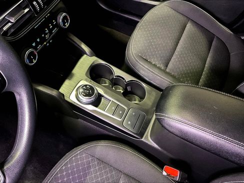 Used 2025 Ford Escape Active image 17