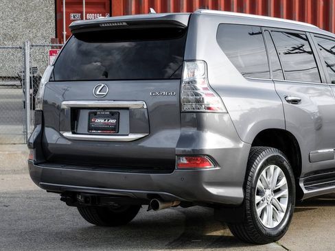 Used 2015 Lexus GX 460 w/ Premium Package AWD/4WD image 12