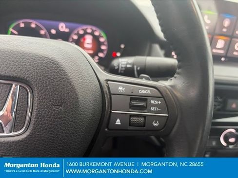 Used 2023 Honda Accord EX-L image 18