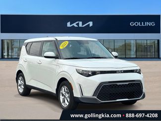 Certified 2023 Kia Soul LX w/ Option Group 015 FWD video 1
