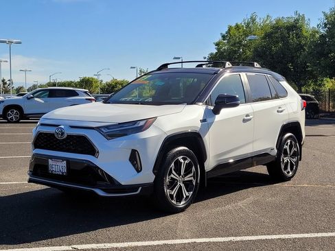 Used 2023 Toyota RAV4 XSE w/ Weather Package AWD/4WD image 10