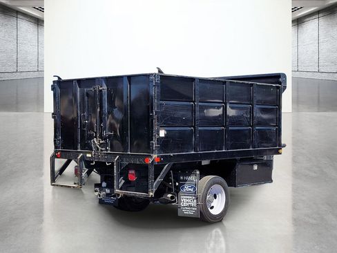 Used 2022 Ford F550 XL image 7