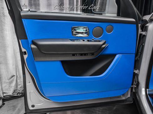 Used 2023 Rolls-Royce Cullinan image 34
