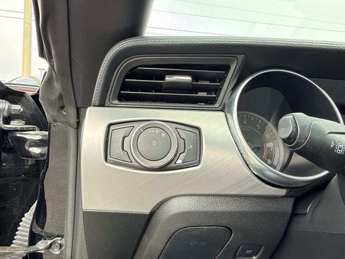 Used 2023 Ford Mustang Premium image 28