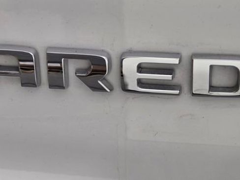 Used 2023 Jeep Grand Cherokee Laredo AWD/4WD image 28