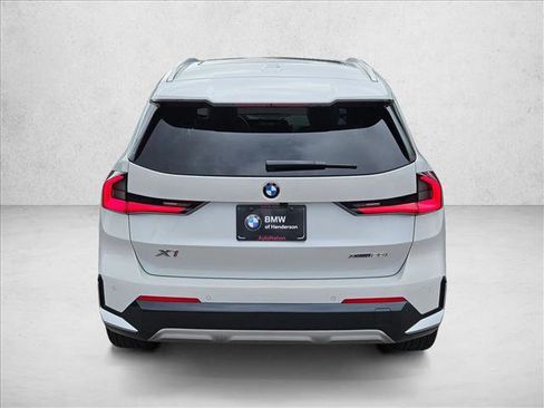 Used 2025 BMW X1 xDrive28i w/ Premium Package image 7