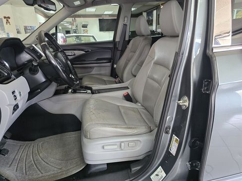 Used 2017 Honda Ridgeline RTL-E image 9