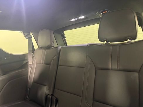 Used 2024 Chevrolet Tahoe RST w/ Luxury Package RWD image 32