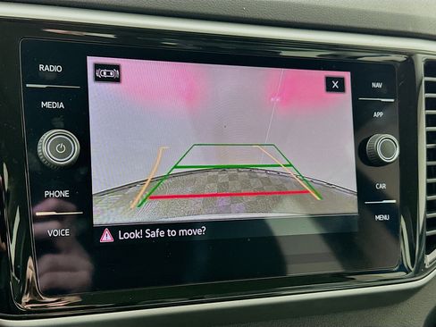 Used 2023 Volkswagen Atlas SEL Premium image 14