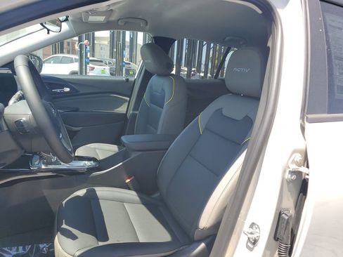 New 2026 Chevrolet Trax ACTIV w/ Driver Confidence Package FWD image 18
