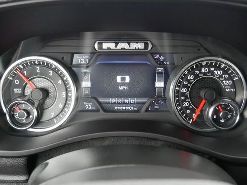 Used 2024 RAM 2500 Laramie w/ Night Edition image 37