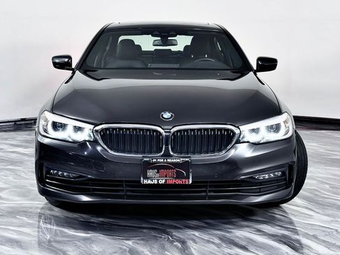 Used 2018 BMW 530e xDrive w/ Premium Package 2 AWD/4WD image 7