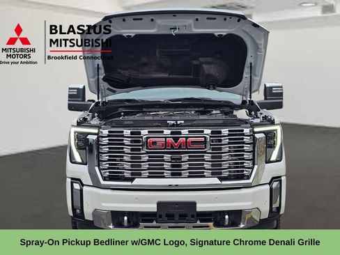 Used 2025 GMC Sierra 2500 Denali w/ Denali Reserve Package image 26