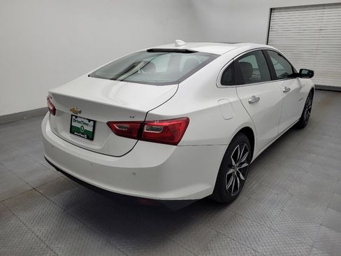 Used 2018 Chevrolet Malibu LT w/ Leather Package image 9