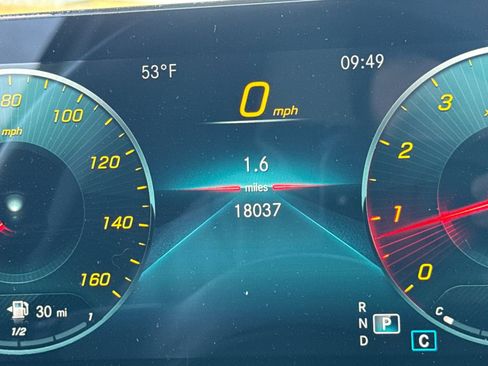 Used 2021 Mercedes-Benz A 220 image 28