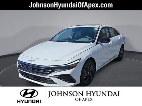 New 2026 Hyundai Elantra SEL Sport Premium FWD image 1