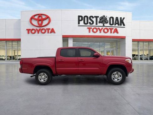 Used 2018 Toyota Tacoma SR w/ SR Convenience Package RWD image 3