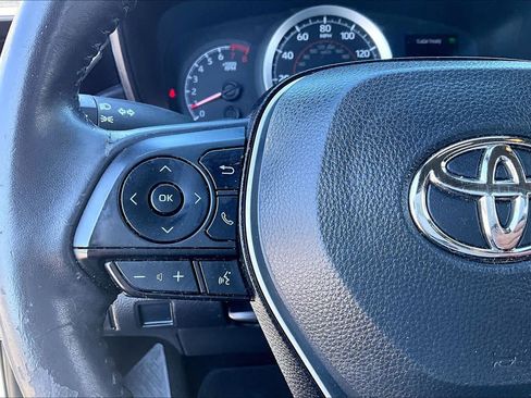 Used 2021 Toyota Corolla SE image 23
