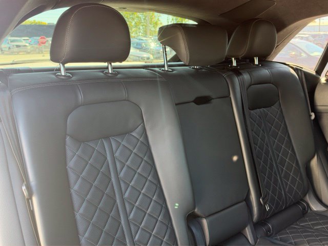 Used 2023 Audi SQ8 Prestige AWD/4WD image 30
