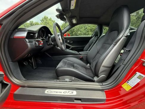Used 2016 Porsche 911 Carrera GTS RWD image 36