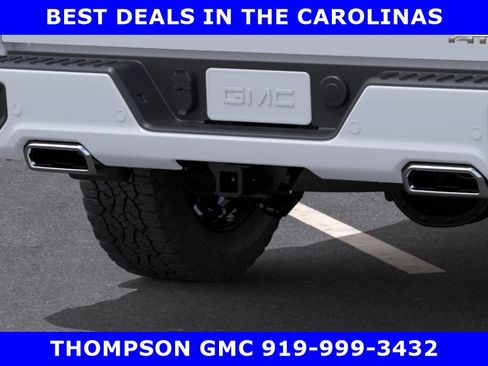New 2026 GMC Sierra 1500 AT4 w/ Technology Package AWD/4WD image 17